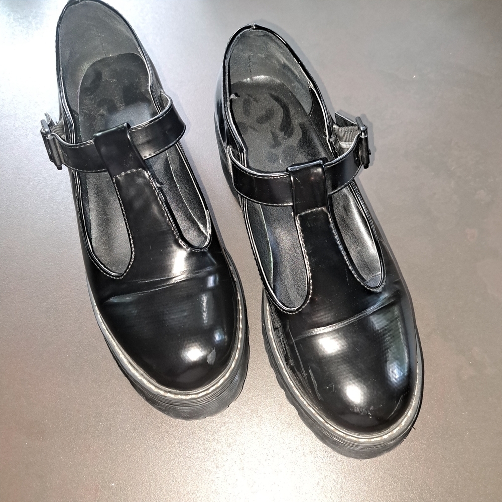 Madden Girl Black Platform Shoes Women's 9 B1